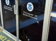 美国得州一枪手因伏击联邦特工被击毙